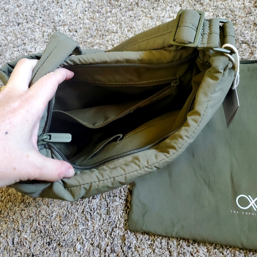 The Sophia Label Cosy Puffy Nylon Crossbody Bag in Pine- Olive Green - Picture 7 of 9